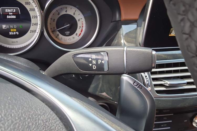 Used Mercedes-Benz CLS 2016 CLS 320 Elegant Edition Gear Lever