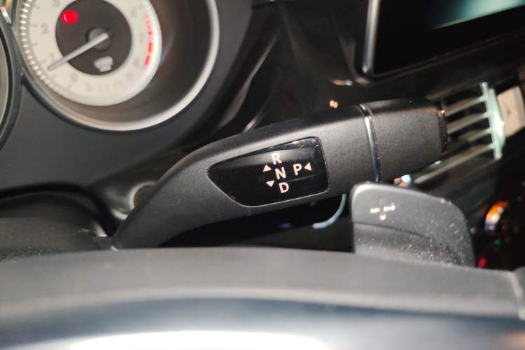 Used Mercedes-Benz CLS 2016 CLS 260 Elegant Edition Gear Lever