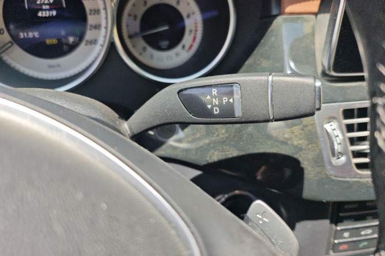 Used Mercedes-Benz CLS 2016 CLS 260 Elegant Edition Gear Lever
