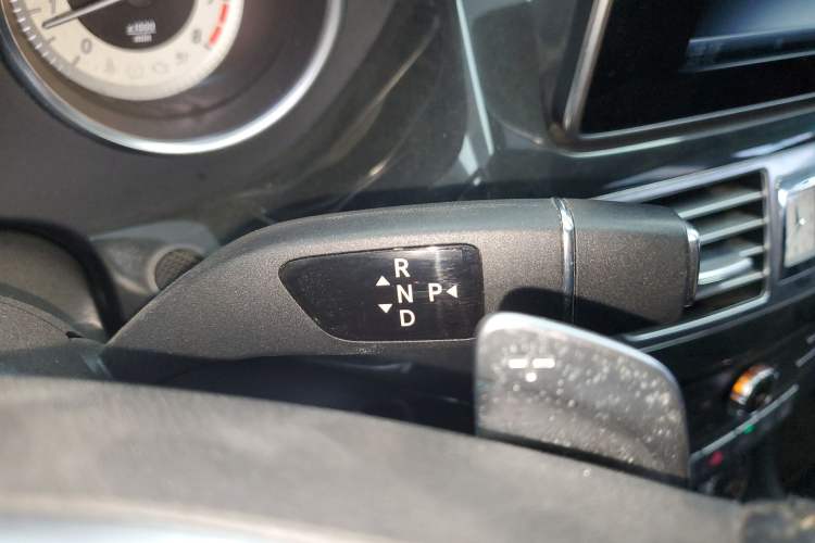 Used Mercedes-Benz CLS 2016 CLS 260 Elegant Edition Gear Lever