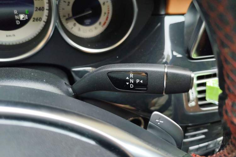 Used Mercedes-Benz CLS 2016 CLS 320 Elegant Edition Gear Lever