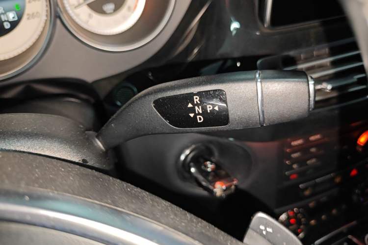 Used Mercedes-Benz CLS 2016 CLS 320 Elegant Edition Gear Lever