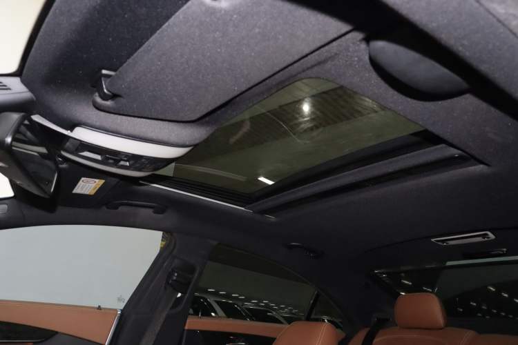 Used Mercedes-Benz CLS 2016 CLS 320 Elegant Edition Headliner