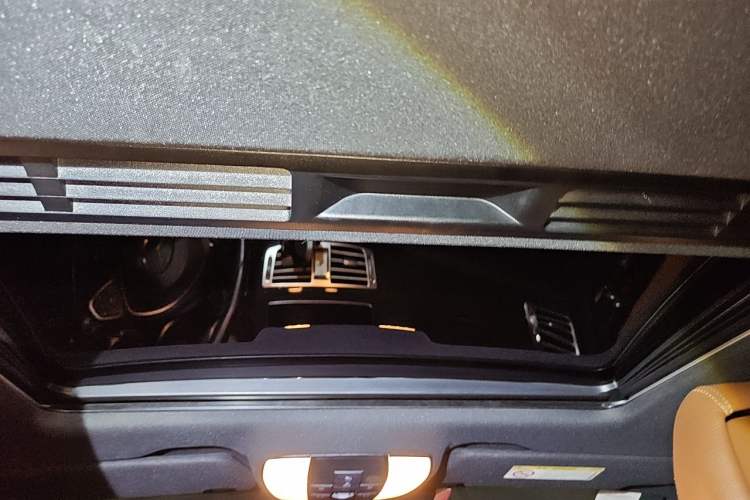 Used Mercedes-Benz CLS 2016 CLS 320 Elegant Edition Headliner