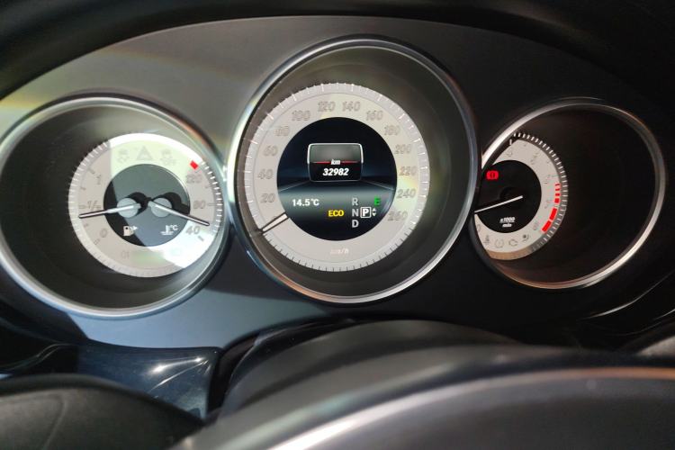 Used Mercedes-Benz CLS 2016 CLS 260 Elegant Edition Instrument Cluster