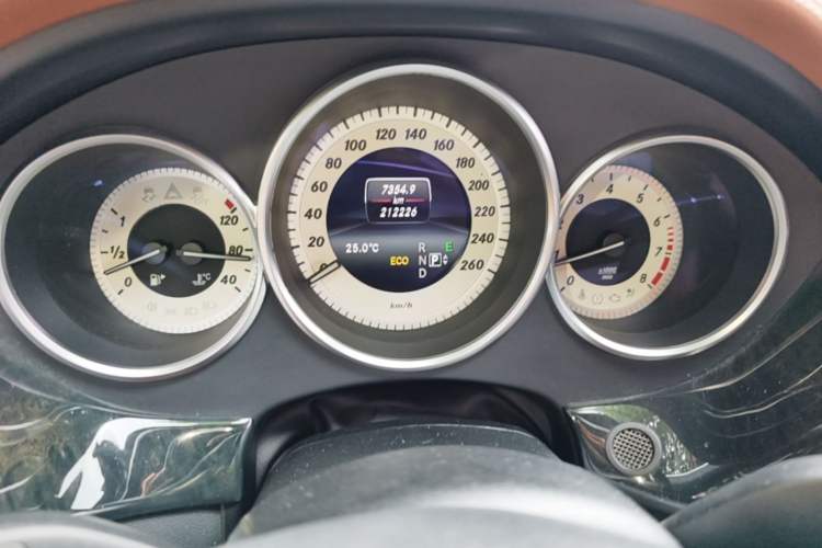 Used Mercedes-Benz CLS 2016 CLS 260 Elegant Edition Instrument Cluster