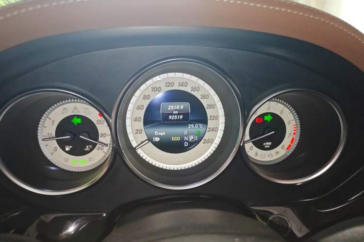 Used Mercedes-Benz CLS 2016 CLS 400 4MATIC Elegant Edition Instrument Cluster