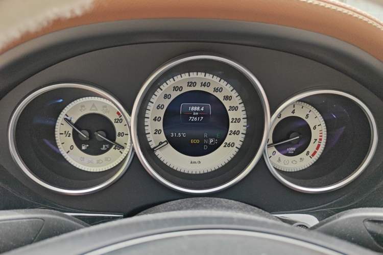 Used Mercedes-Benz CLS 2016 CLS 320 Elegant Edition Instrument Cluster