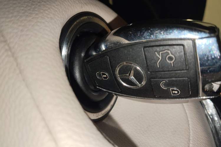Used Mercedes-Benz CLS 2016 CLS 260 Shooting Brake Interior 1