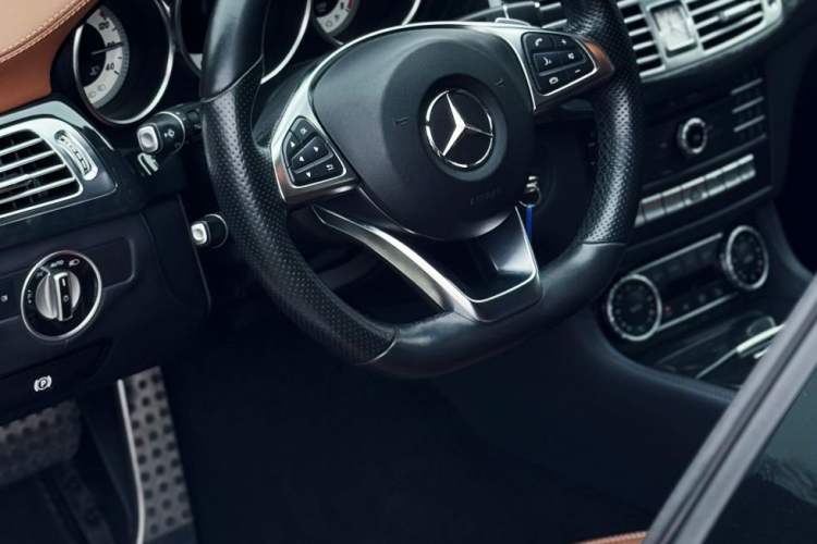 Used Mercedes-Benz CLS 2016 CLS 260 Shooting Brake Interior 11