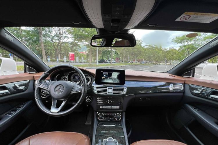 Used Mercedes-Benz CLS 2016 CLS 260 Elegant Edition Interior 2