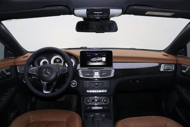 Used Mercedes-Benz CLS 2016 CLS 320 Elegant Edition Interior 3