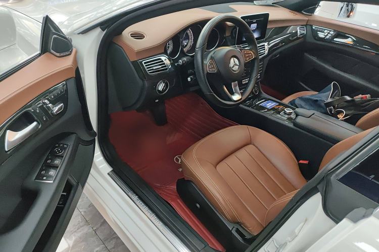 Used Mercedes-Benz CLS 2016 CLS 260 Elegant Edition Interior 3