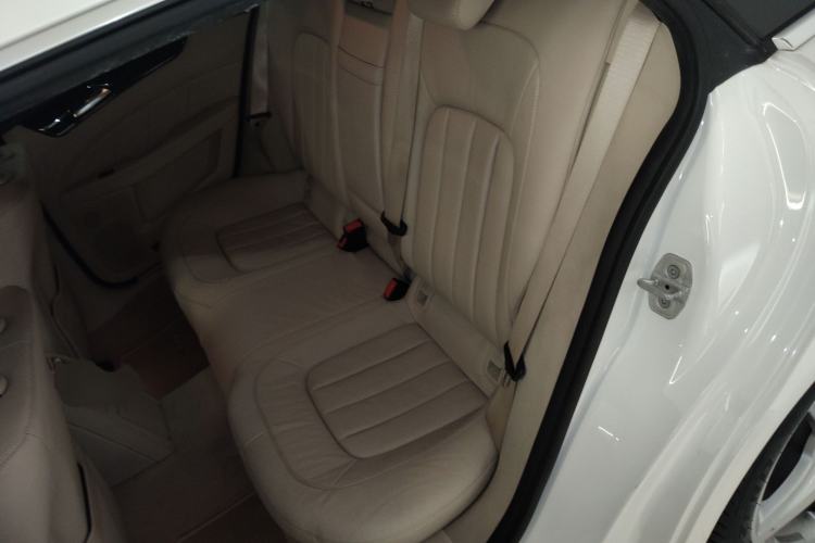 Used Mercedes-Benz CLS 2016 CLS 260 Shooting Brake Interior 4