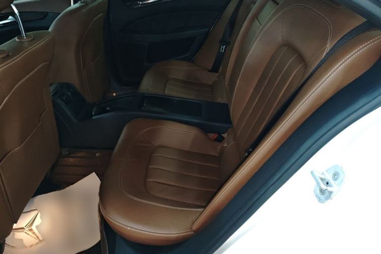 Used Mercedes-Benz CLS 2016 CLS 260 Elegant Edition Interior 4