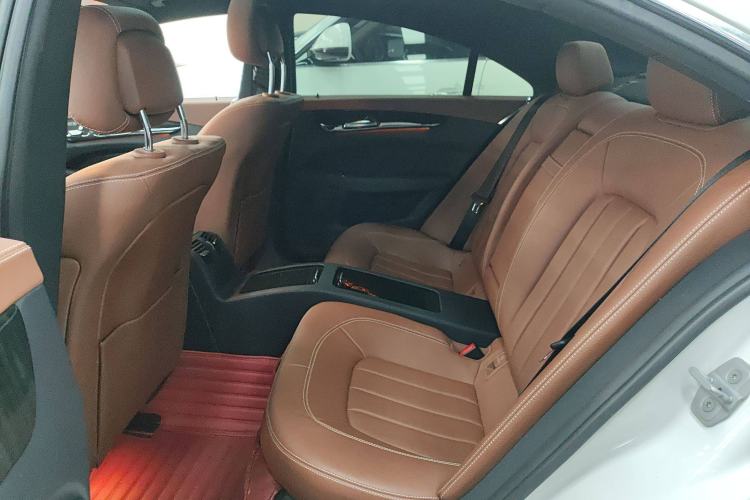 Used Mercedes-Benz CLS 2016 CLS 260 Elegant Edition Interior 4