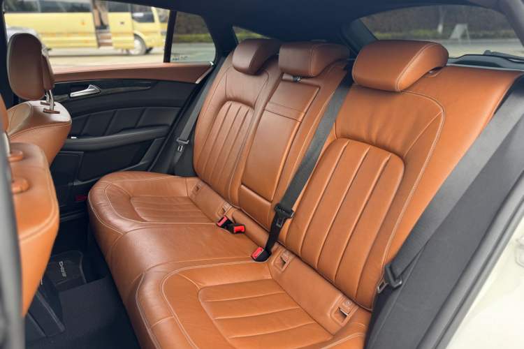 Used Mercedes-Benz CLS 2016 CLS 260 Shooting Brake Interior 5