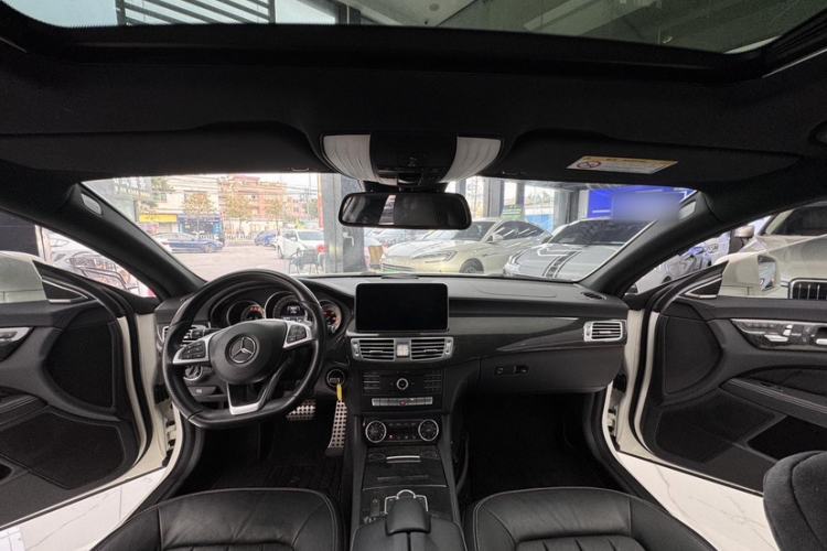 Used Mercedes-Benz CLS 2016 CLS 260 Elegant Edition Interior 5
