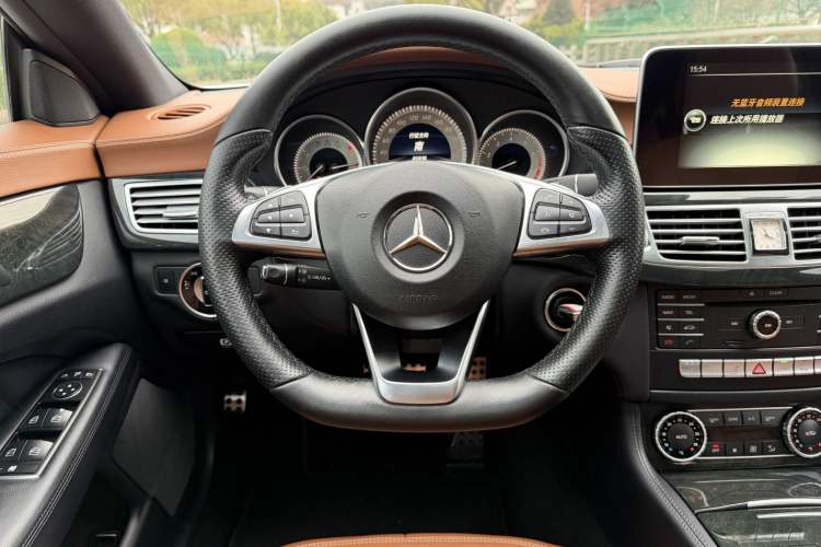 Used Mercedes-Benz CLS 2016 CLS 260 Shooting Brake Interior 8