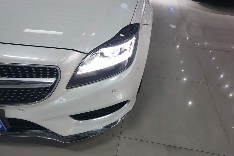 Used Mercedes-Benz CLS 2016 CLS 260 Shooting Brake Left Front Headlight