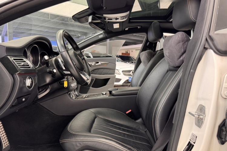 Used Mercedes-Benz CLS 2016 CLS 260 Elegant Edition Left Front Seat
