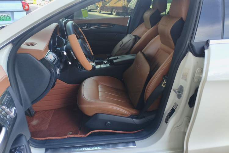 Used Mercedes-Benz CLS 2016 CLS 320 Elegant Edition Left Front Seat