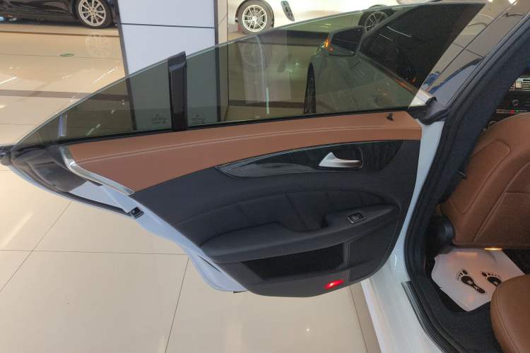 Used Mercedes-Benz CLS 2016 CLS 260 Elegant Edition Left Rear Door Interior