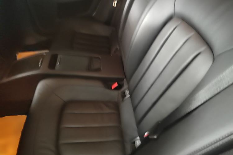 Used Mercedes-Benz CLS 2016 CLS 320 Elegant Edition Left Rear Seat