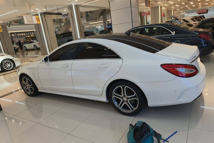 Used Mercedes-Benz CLS 2016 CLS 260 Elegant Edition Left Side
