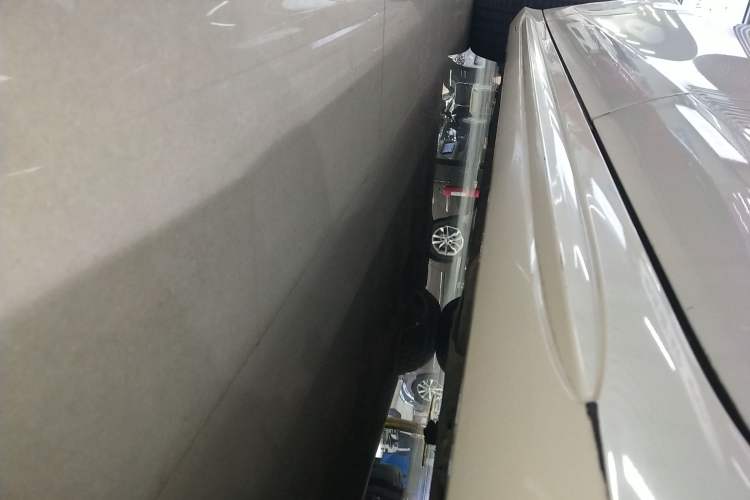 Used Mercedes-Benz CLS 2016 CLS 260 Shooting Brake Left Side Sill