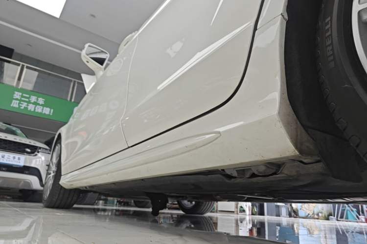 Used Mercedes-Benz CLS 2016 CLS 260 Elegant Edition Left Side Sill