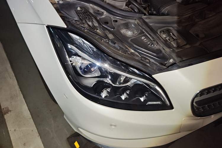 Used Mercedes-Benz CLS 2016 CLS 320 Elegant Edition Right Front Headlight