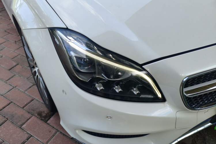 Used Mercedes-Benz CLS 2016 CLS 320 Elegant Edition Right Front Headlight
