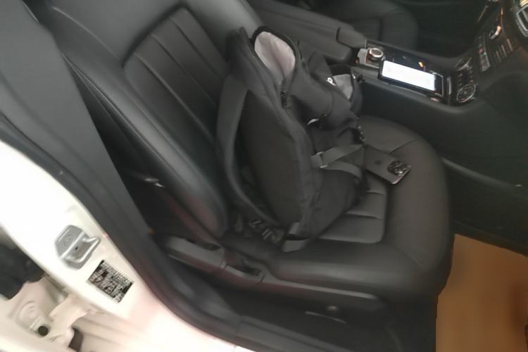 Used Mercedes-Benz CLS 2016 CLS 320 Elegant Edition Right Front Seat