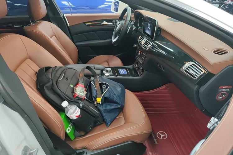 Used Mercedes-Benz CLS 2016 CLS 260 Elegant Edition Right Front Seat