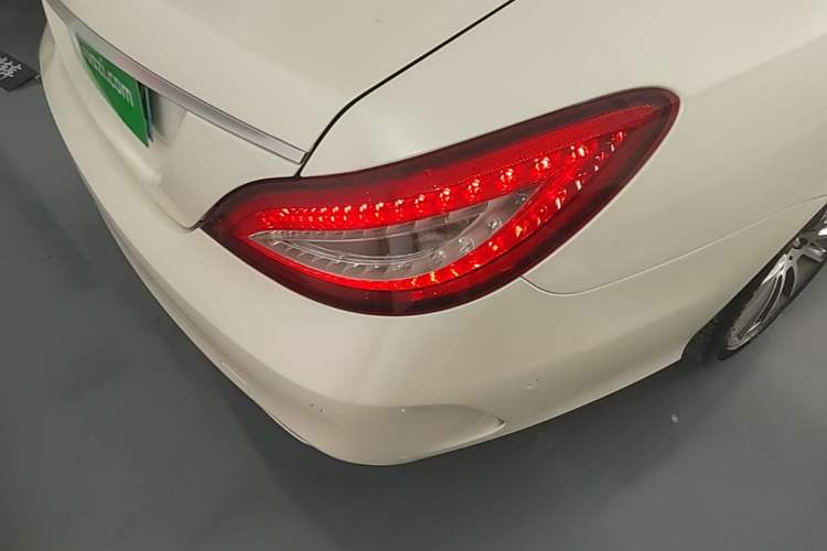 Used Mercedes-Benz CLS 2016 CLS 320 Elegant Edition Right Rear Taillight