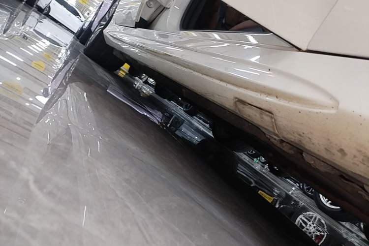 Used Mercedes-Benz CLS 2016 CLS 320 Elegant Edition Right Side Sill