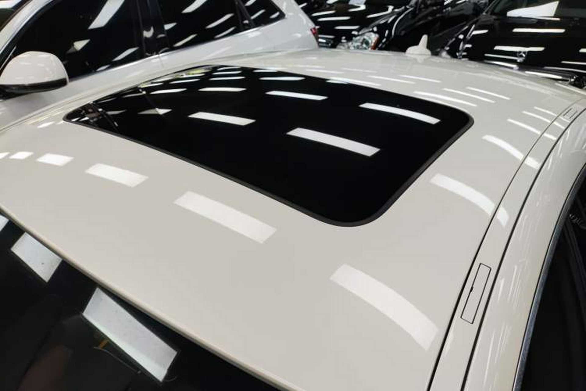 Used Mercedes-Benz CLS 2016 CLS 260 Elegant Edition Roof