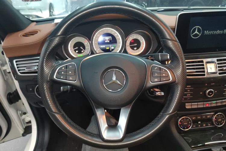 Used Mercedes-Benz CLS 2016 CLS 260 Elegant Edition Steering Wheel