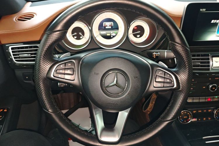 Used Mercedes-Benz CLS 2016 CLS 260 Elegant Edition Steering Wheel