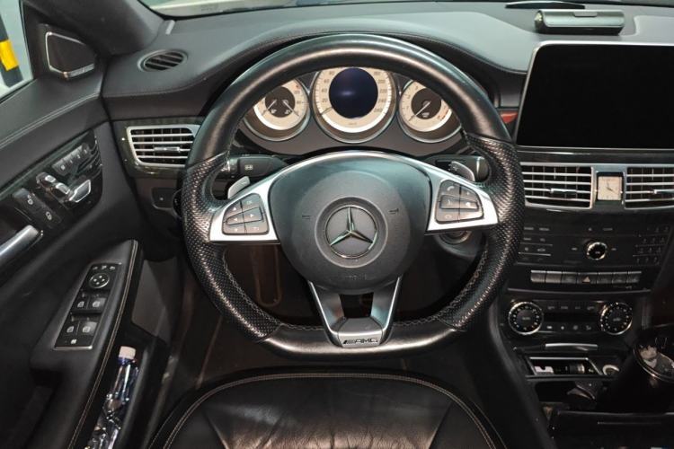 Used Mercedes-Benz CLS 2016 CLS 320 Elegant Edition Steering Wheel