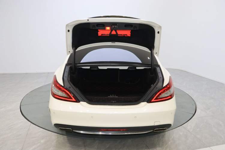 Used Mercedes-Benz CLS 2016 CLS 320 Elegant Edition Trunk