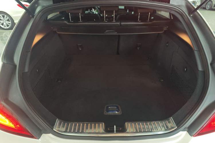 Used Mercedes-Benz CLS 2016 CLS 260 Shooting Brake Trunk
