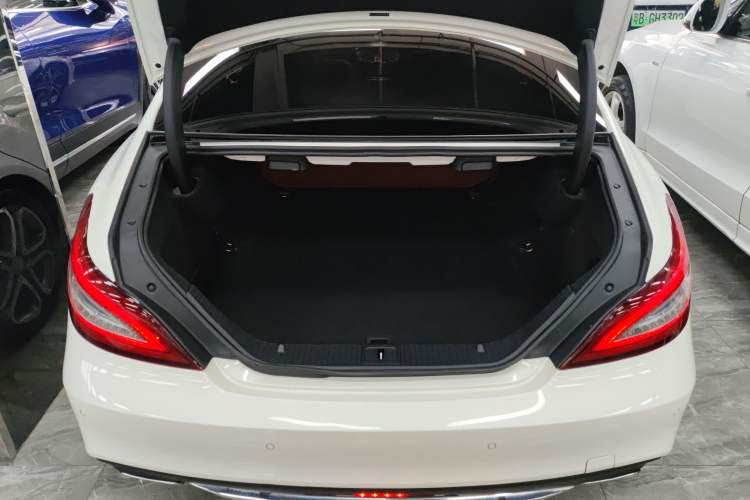 Used Mercedes-Benz CLS 2016 CLS 260 Elegant Edition Trunk