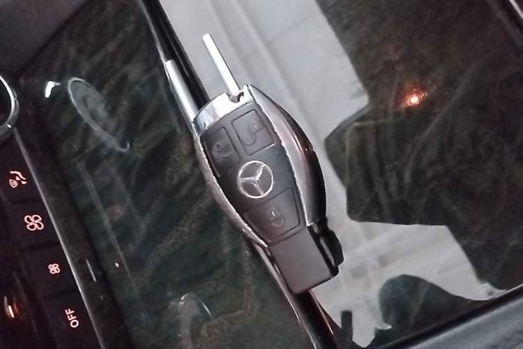 Used Mercedes-Benz CLS 2016 CLS 320 Elegant Edition Vehicle Key