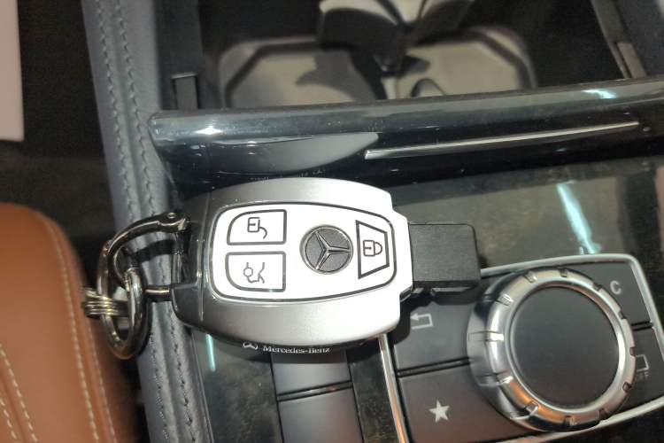 Used Mercedes-Benz CLS 2016 CLS 260 Elegant Edition Vehicle Key