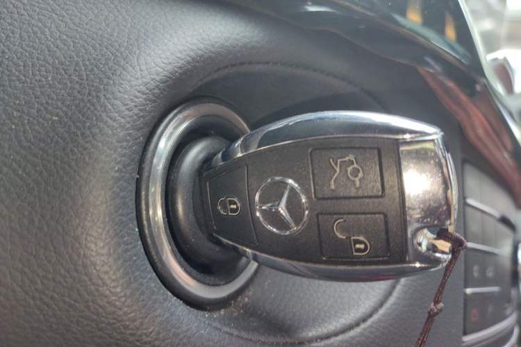 Used Mercedes-Benz CLS 2016 CLS 320 Elegant Edition Vehicle Key