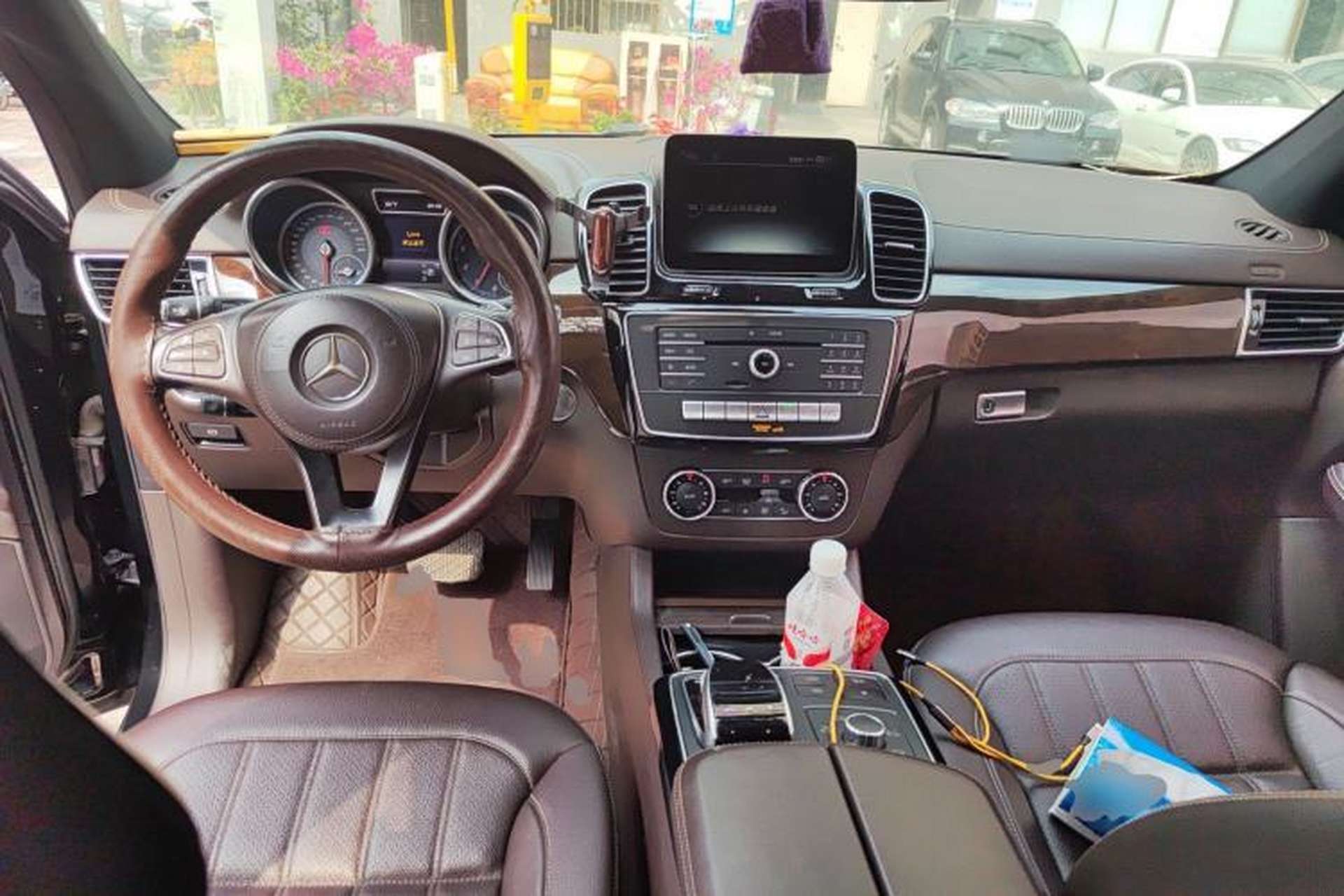 Used Mercedes-Benz CLS  Center Console