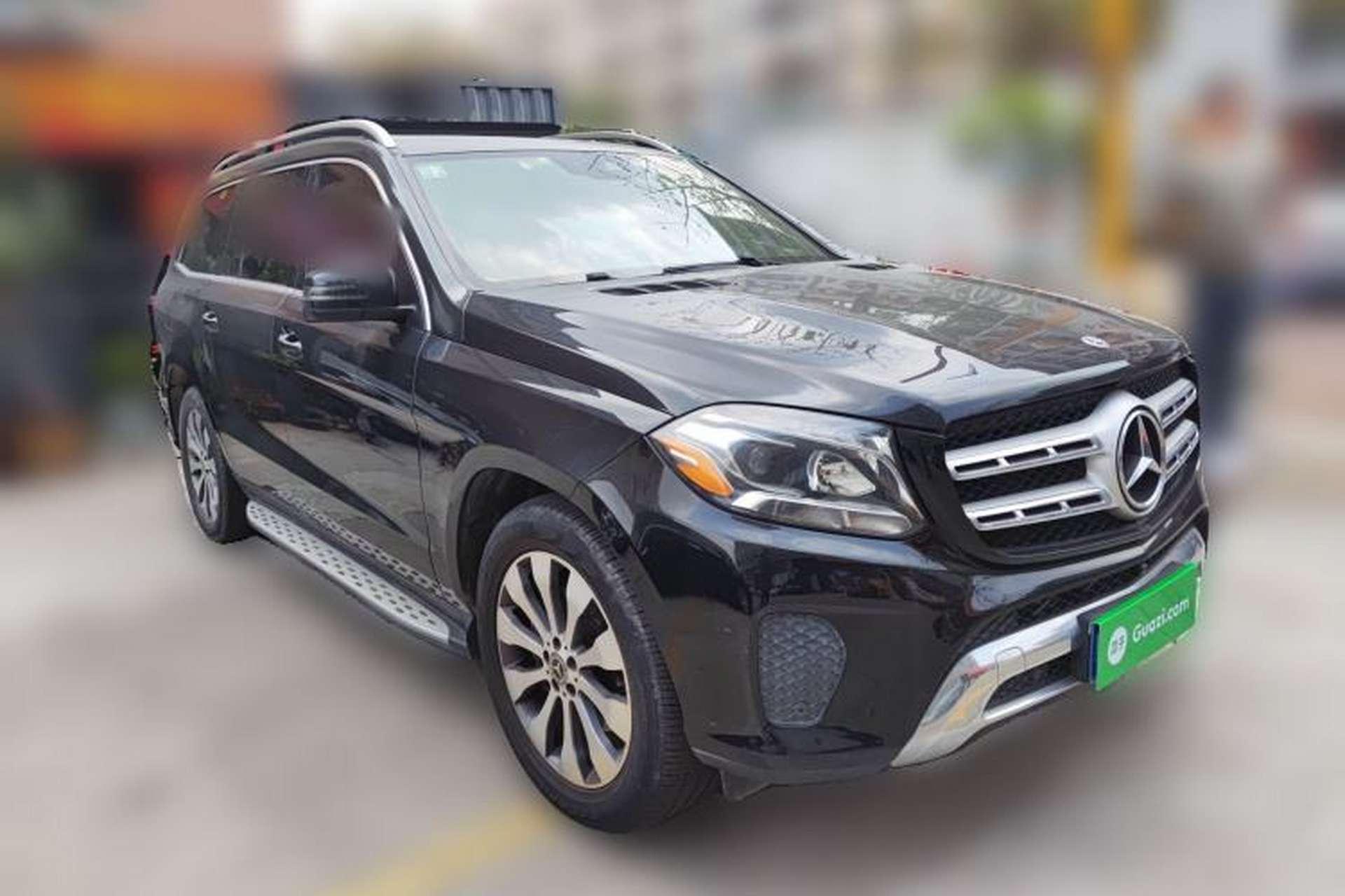 Used Mercedes-Benz CLS  Front Right 45 Deg