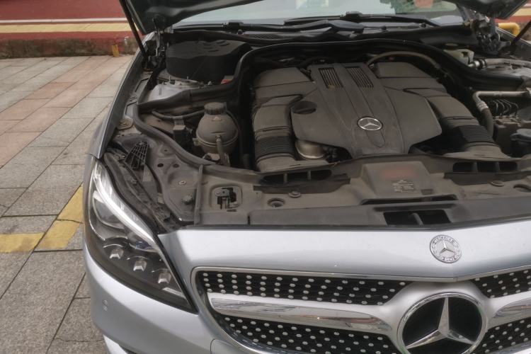 Used Mercedes-Benz CLS 2017 CLS 320 Elegant Edition Engine Bay Right